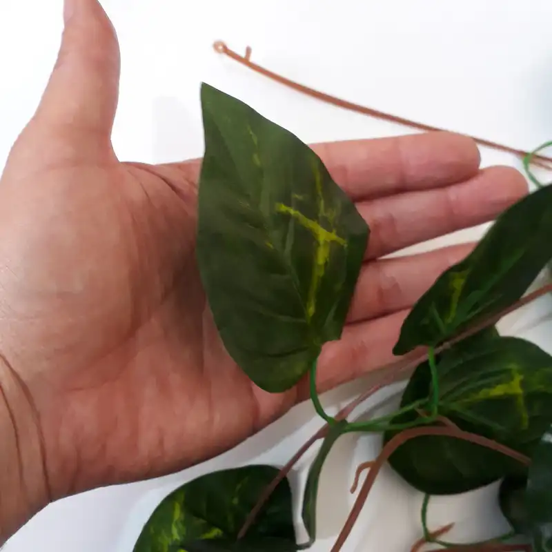 گل مصنوعی مدل برگ پتوس 220