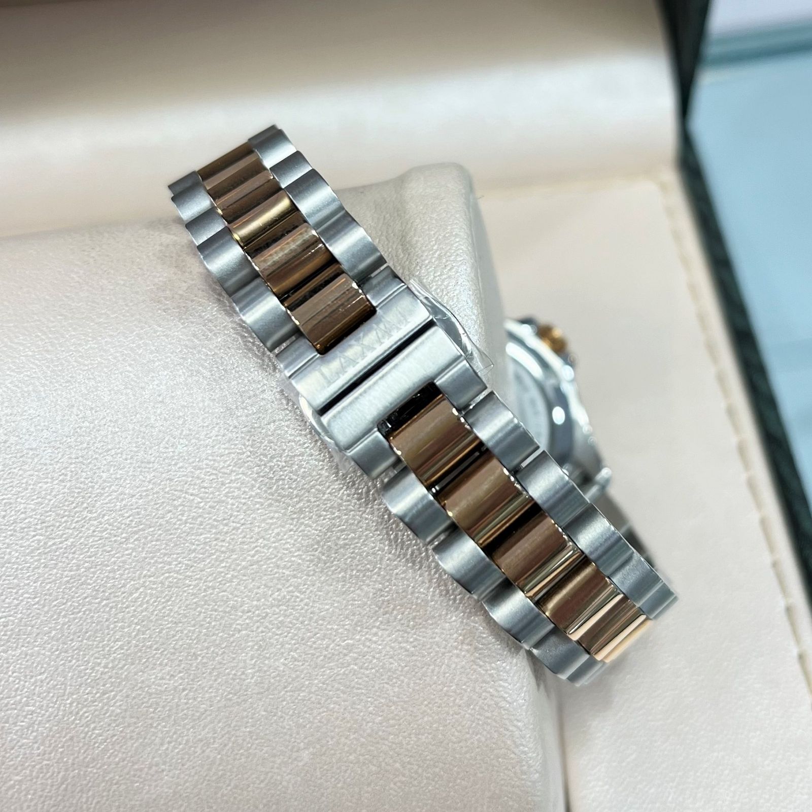 ساعت مچی عقربه ای زنانه مدل 8506L-E - - 5