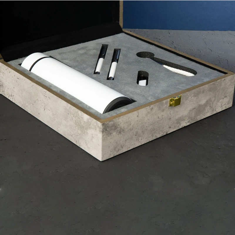 عکس شماره 3 : مجموعه لوازم جانبی موبایل مدل 117003380