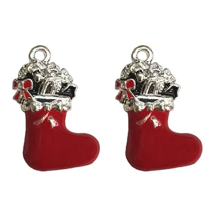 آویز گردنبند مدل جوراب AG 440 مجموعه دو عددی