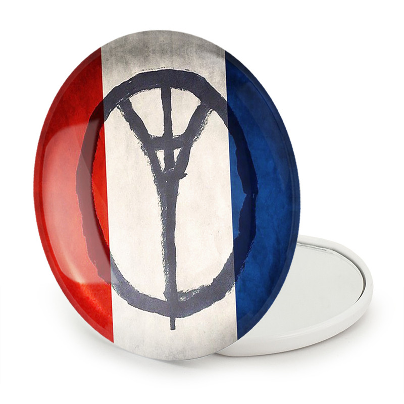 آینه جیبی خندالو طرح باشگاه پاری سن ژرمن Paris Saint-Germain مدل تاشو کد 2005 آینه جیبی خندالو طرح باشگاه پاری سن ژرمن Paris Saint-Germain مدل تاشو کد 2005