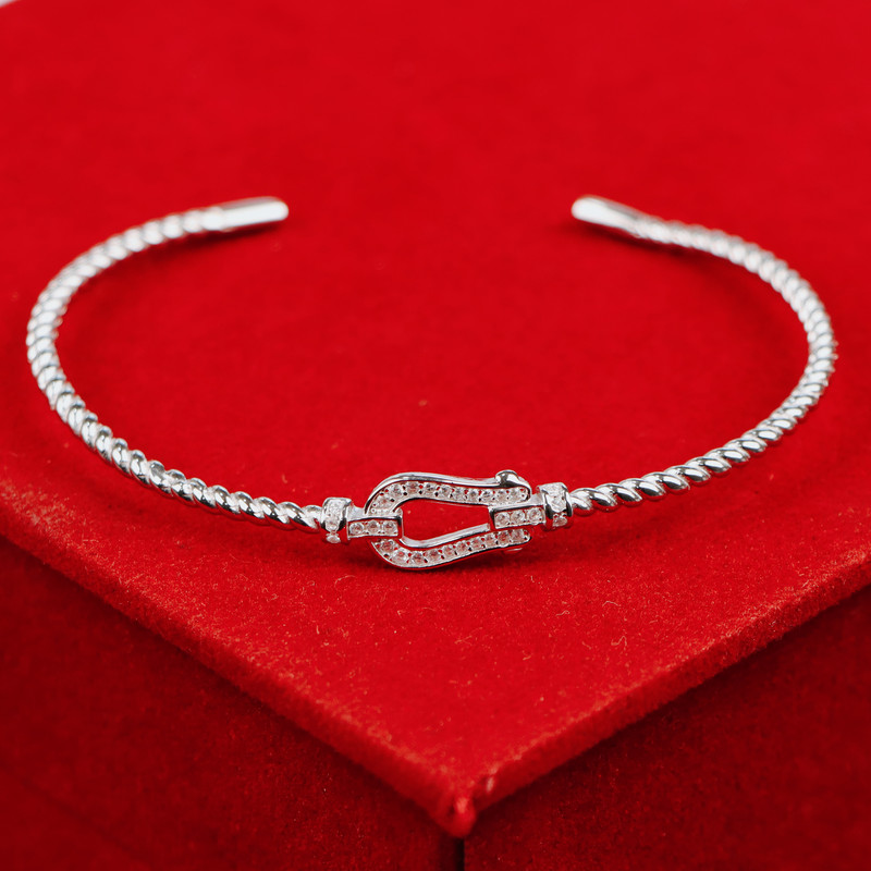 دستبند النگویی نقره زنانه جی تی ای مدل G_156