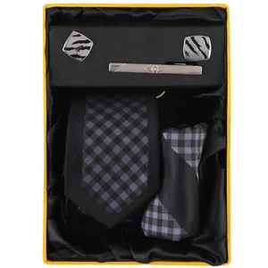 ست کراوات و دستمال جیب و دکمه سردست مردانه فرانکو فروزی مدل F-101810