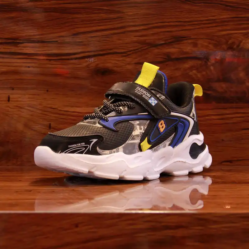 کفش پیاده روی بچه گانه کد 200