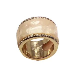 انگشتر زنانه مدل نگین دار