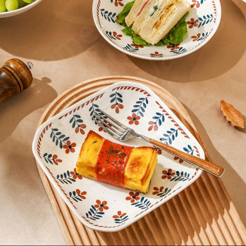 بشقاب خورشت خوری مدل مربع طرح گل قرمز