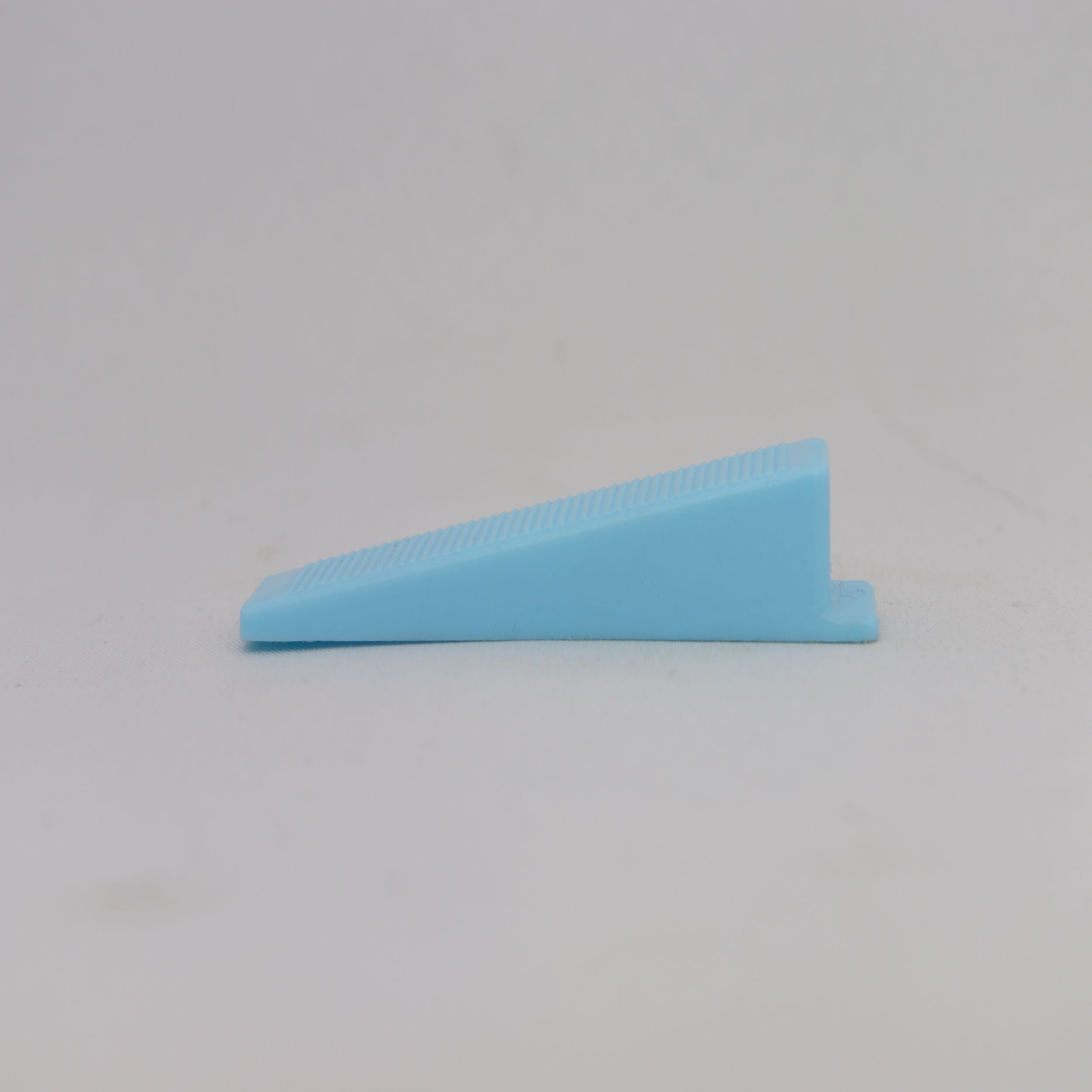 همتراز کاشی و پایه کد 56 مجموعه 200 عددی