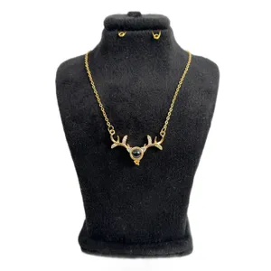 گردنبند زنانه مدل شاخ گوزن مرواریدی