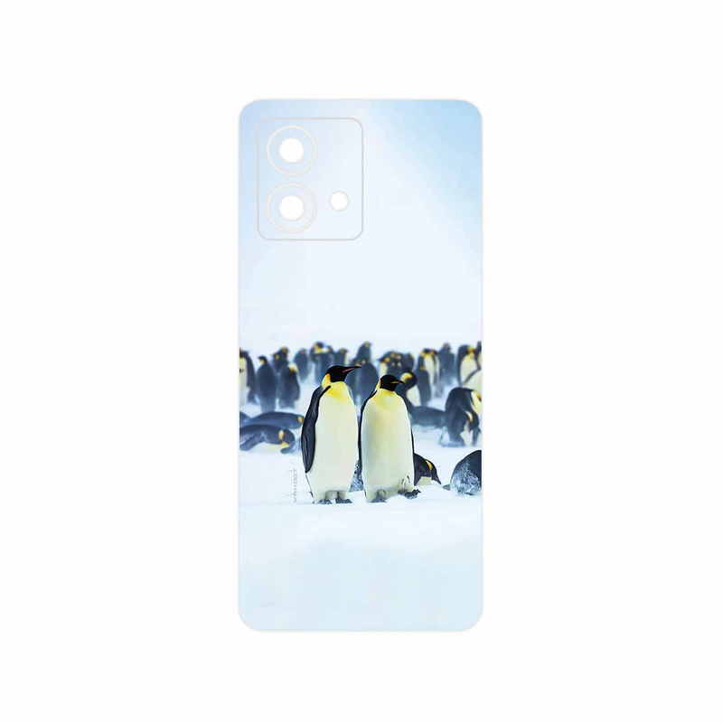 برچسب پوششی ماهوت مدل Penguin مناسب برای گوشی موبایل موتورولا Moto G84