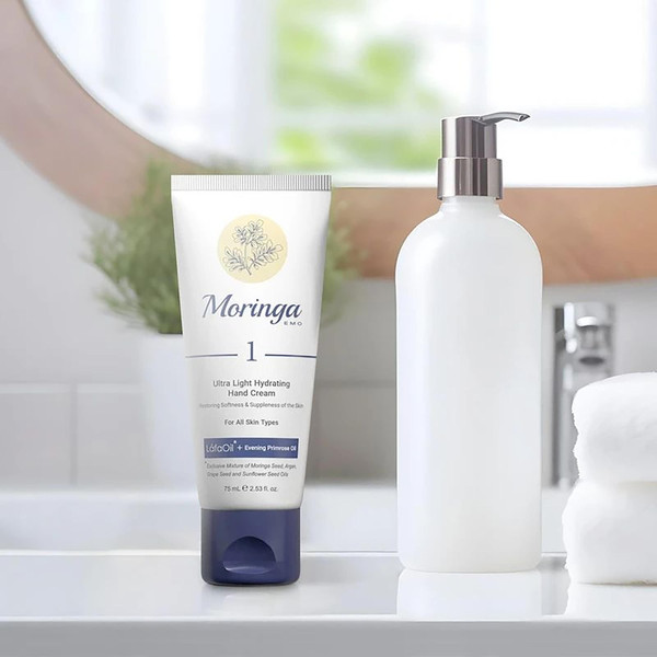 کرم دست فوق سبک و آبرسان مورینگا اِمو مدل 1 انواع پوست تیوبی 75 میلیلیتر