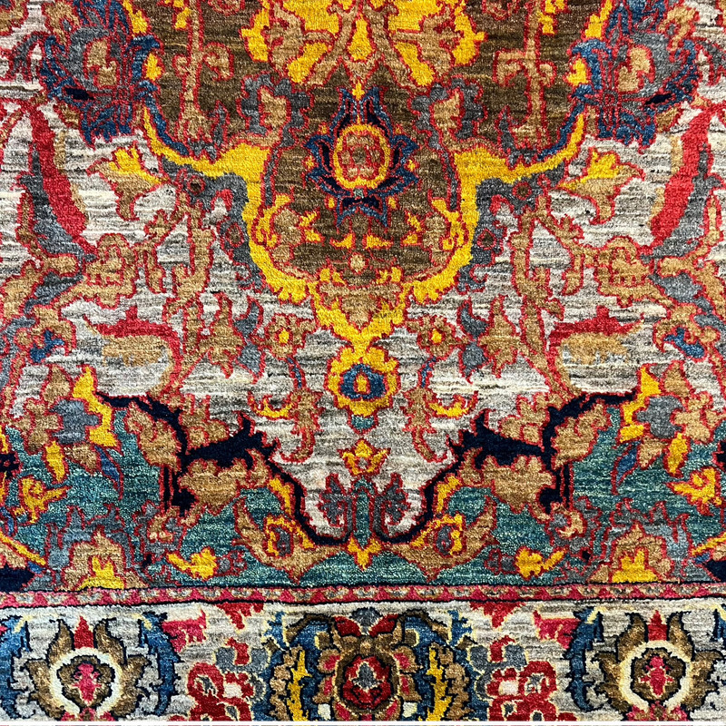 فرش دستبافت ۴ متری مدل مدرن زمینه الوان