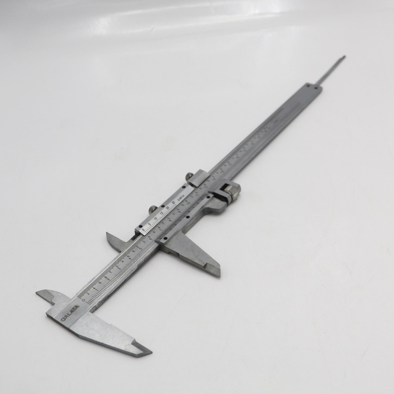 کولیس آلاتا مدل YP-KHATKESHDAR-0-200MM گسترده 0-200 میلی متر مجموعه 2 عددی