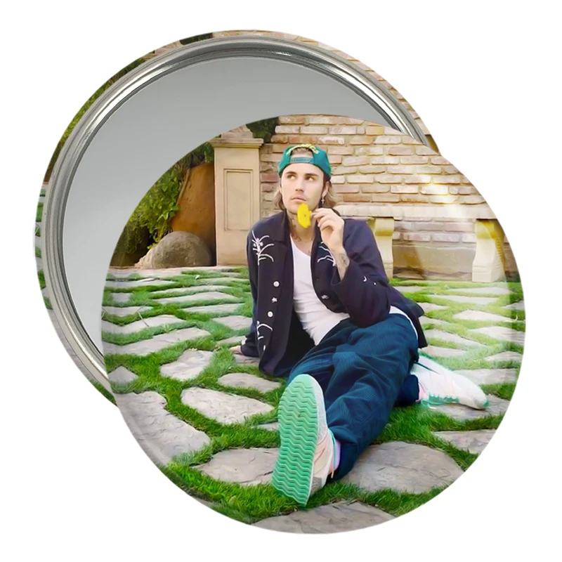 آینه جیبی خندالو مدل جاستین بیبر Justin Bieber  کد 19025