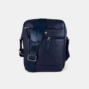 کیف رودوشی مردانه چرم نفیس مدل 43000130 دارای یک محفظه