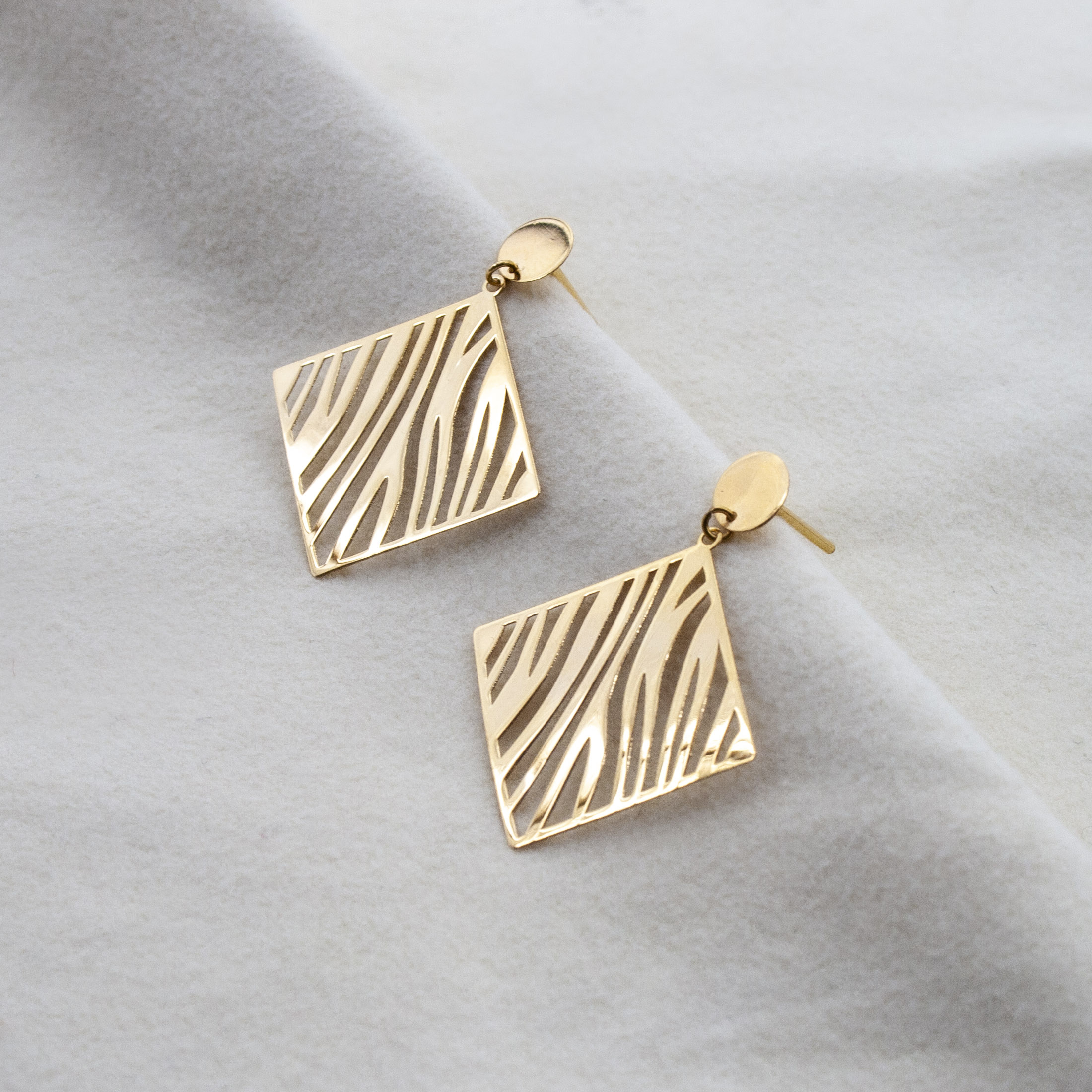 گوشواره طلا 18 عیار زنانه سهی مدل SE02