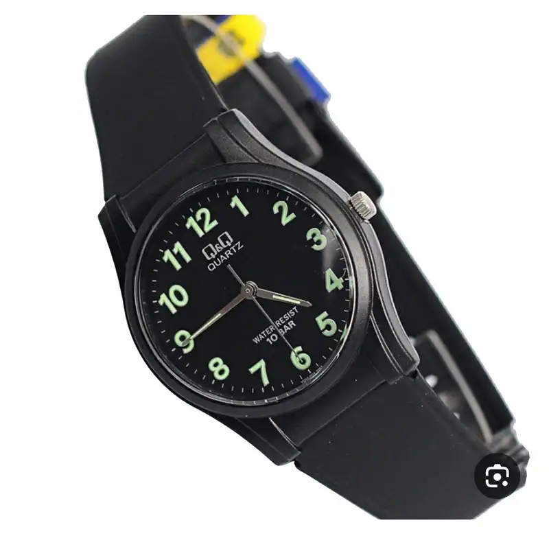 ساعت مچی عقربه ای کیو اند کیو مدل VQ02J004Y