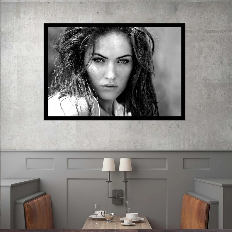 تابلو بکلیت طرح مشاهیر سینمای جهان مگان فاکس مدل قاب شاسی B-s9861