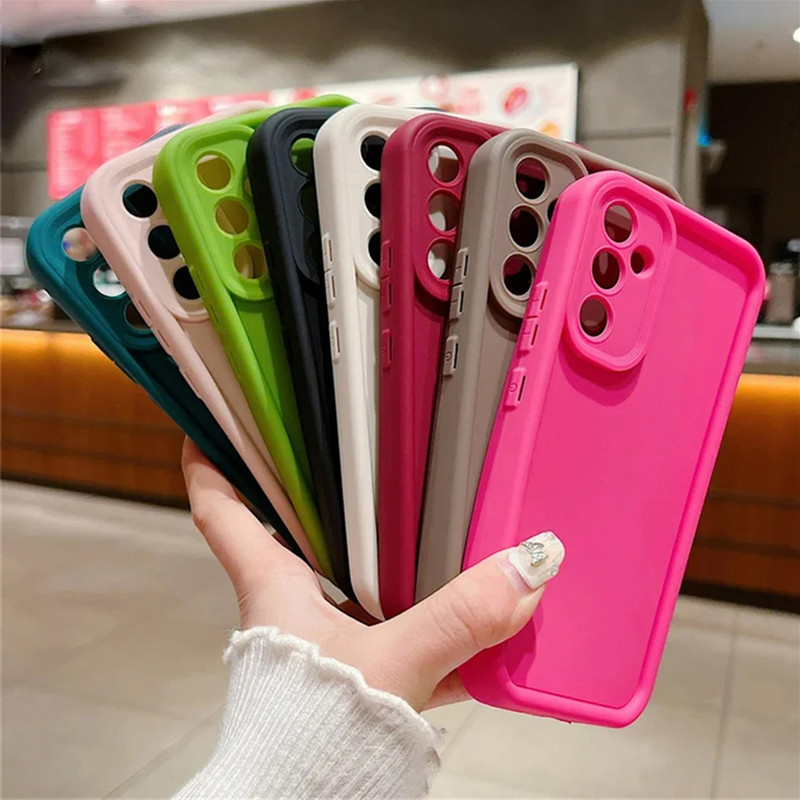 کاور موکولو مدل Silicone Puffer Strap مناسب برای گوشی موبایل شیائومی Redmi Note 10 Pro / Note 10 Pro Max به همراه بند آویز