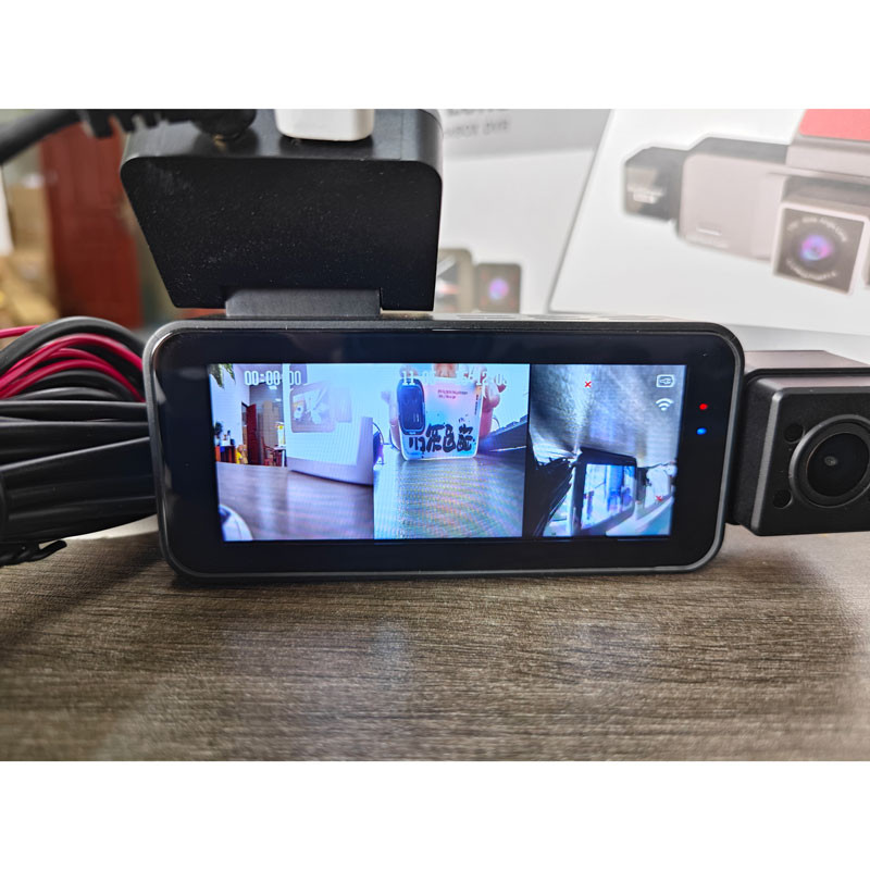 دوربین ثبت وقایع خودرو مدل 3 لنز BlackBox FH57-WiFi به همراه دوربین دنده عقب
