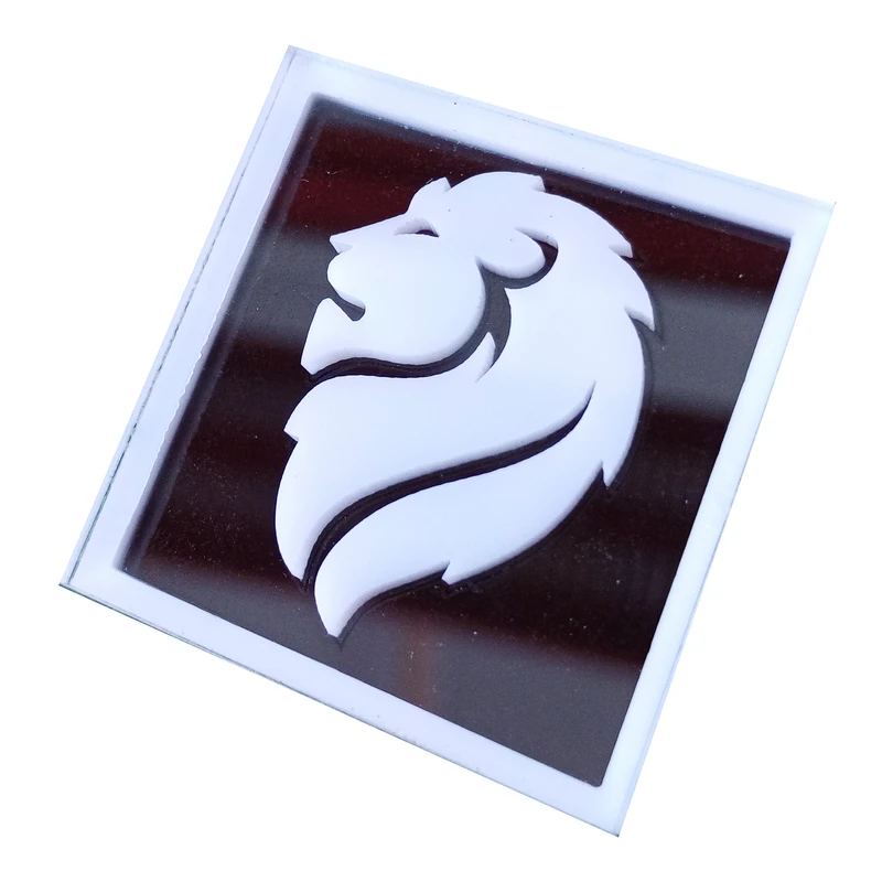 آرم درب موتور مدل MALE LION-BLACK مناسب برای پژو 206