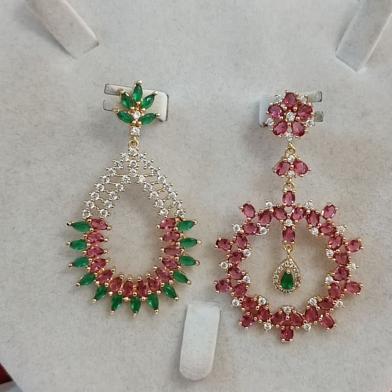 گوشواره زنانه مدل هندی نگین دار