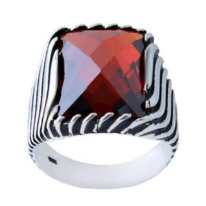 انگشتر نقره مردانه بازرگانی میلادی مدل کوارتز رکاب ترک کد AM_604