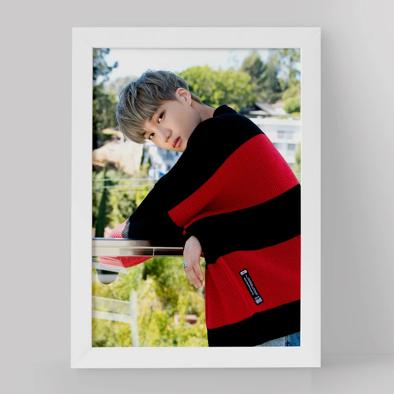 تابلو خندالو مدل کای گروه اکسو کد 13396