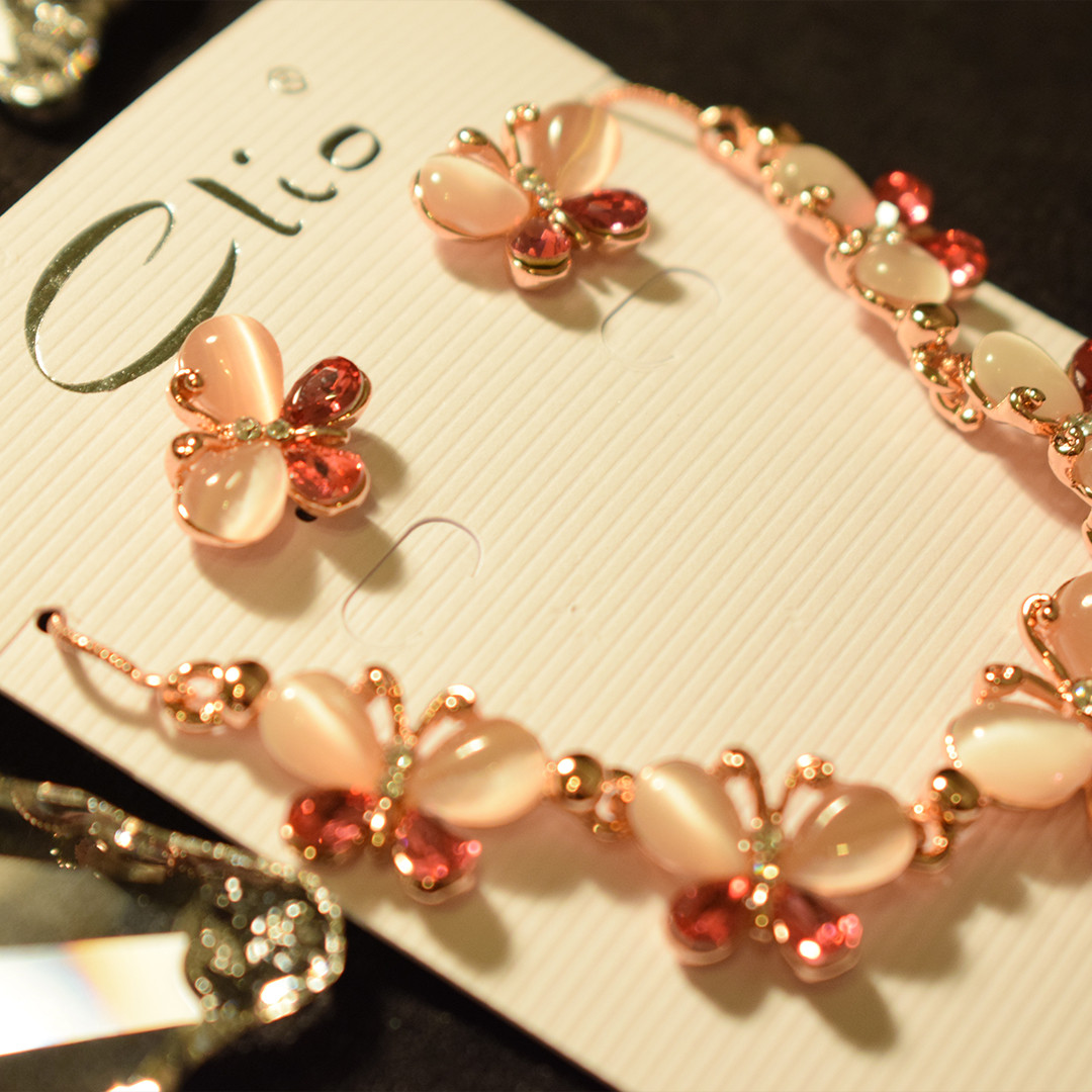 نیم ست زنانه کلیو مدل دشت پروانه نیم ست زنانه کلیو مدل دشت پروانه