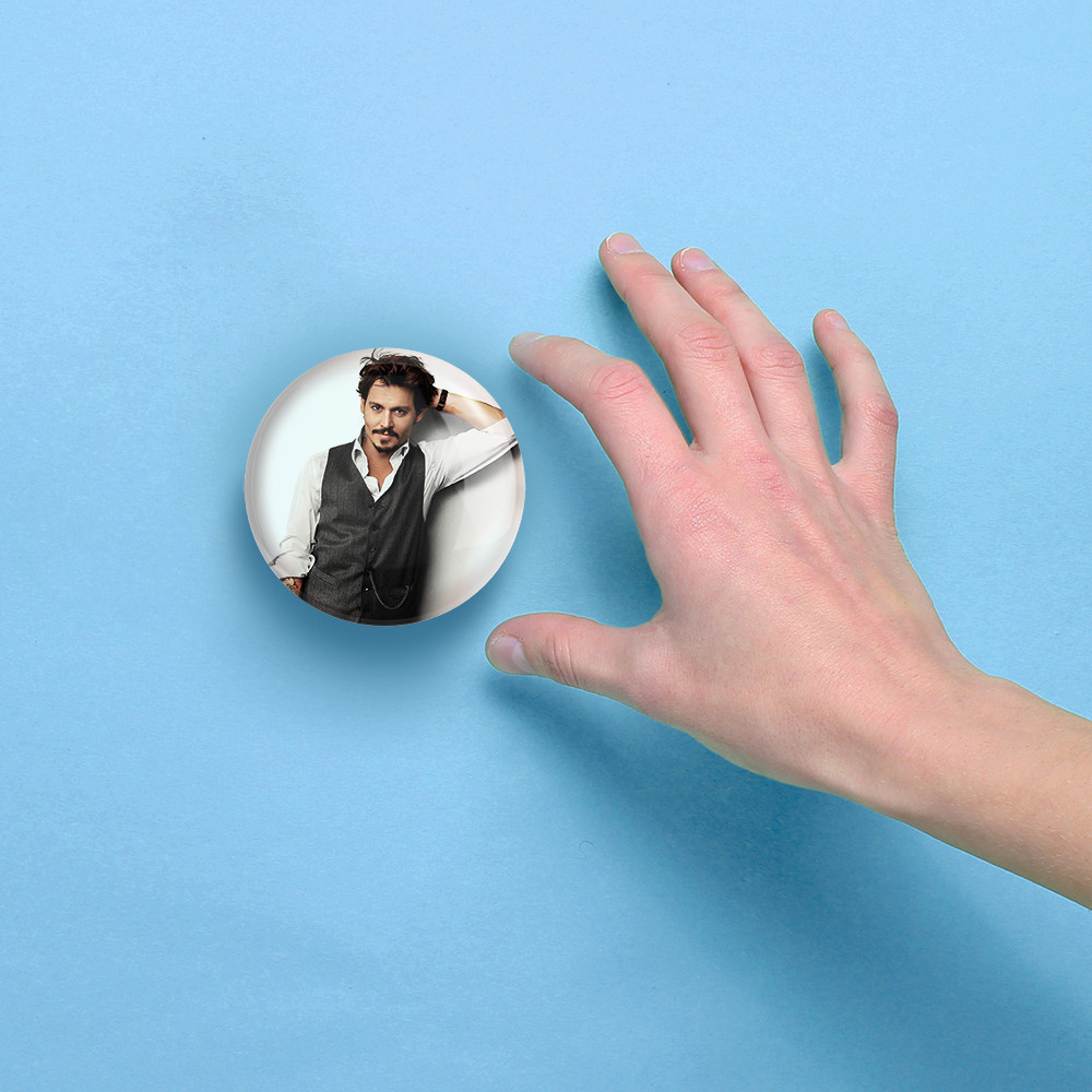 آینه جیبی خندالو مدل جانی دپ Johnny Depp  کد 3299