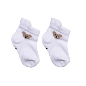 جوراب نوزادی مدل سه پنجه کد 003