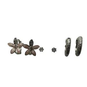 گوشواره میخی زنانه مدل A925 بسته سه عددی