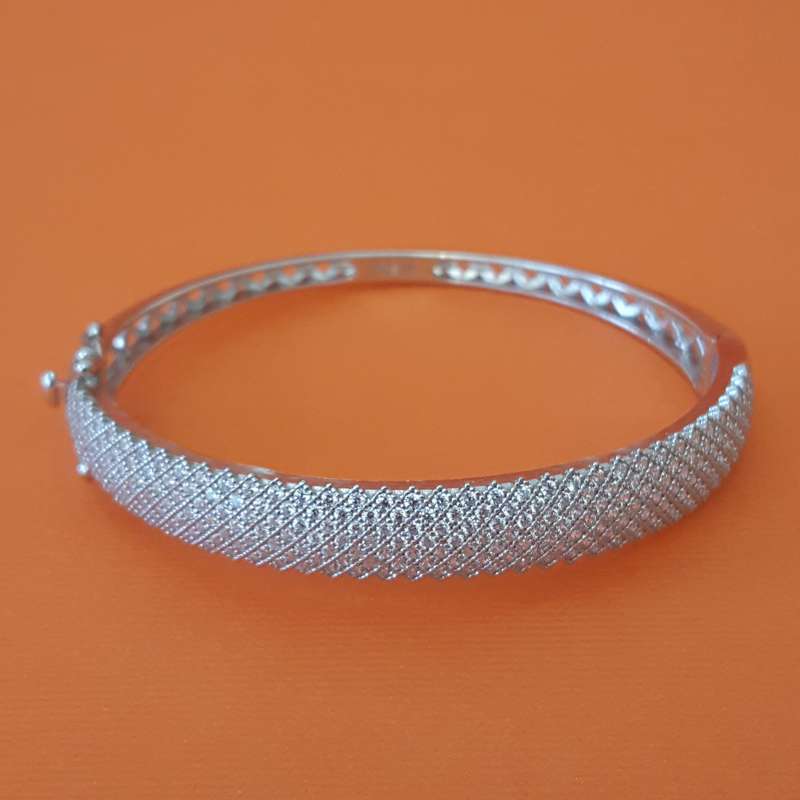 دستبند نقره زنانه مدل AMT_D023 دستبند نقره زنانه مدل AMT_D023