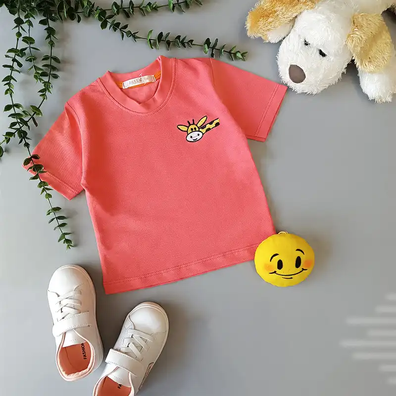 تی شرت آستین کوتاه بچگانه مدل زرافه