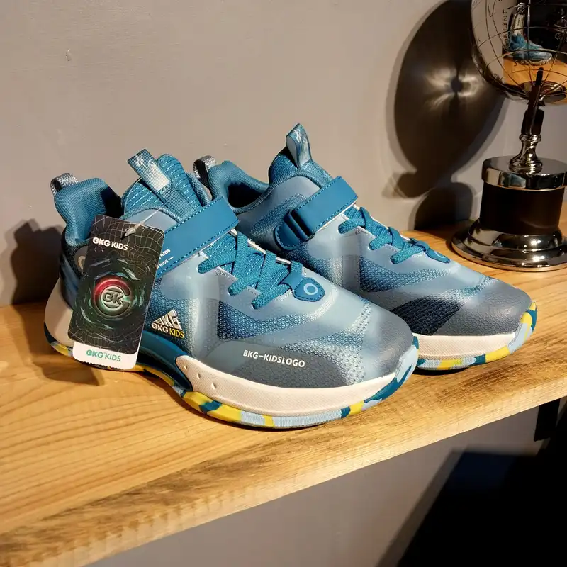 کفش راحتی بچگانه بی کی جی کیدز مدل 23160