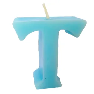 شمع مدل حروف رومی طرح T