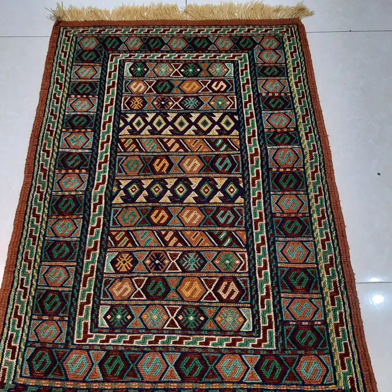 گلیم دستبافت 1 متری مدل کردی
