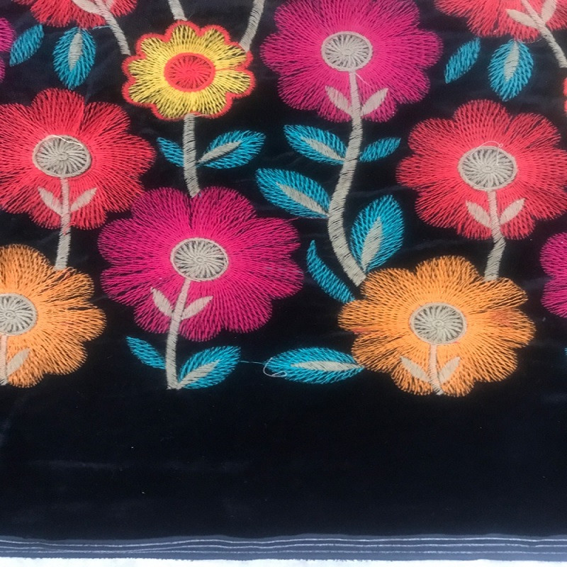 پارچه لباس مدل مخمل گلدوزي