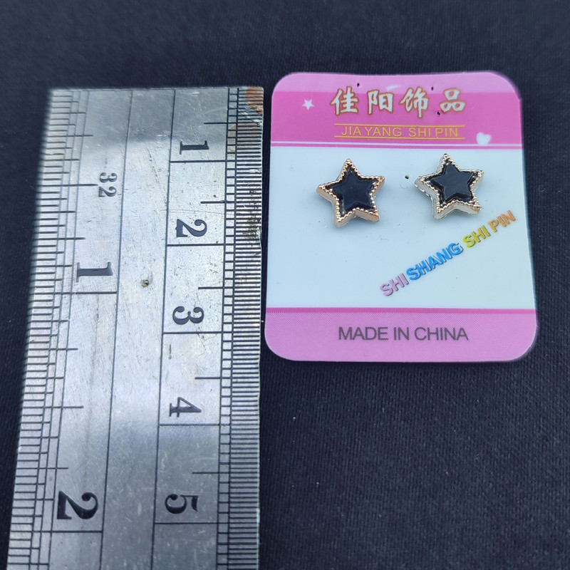 گوشواره دخترانه مدل مگنتی ستاره L-BK