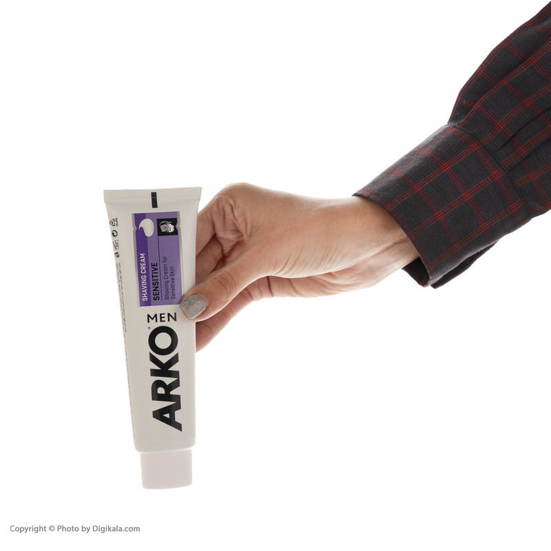 کرم اصلاح آرکو من مدل SENSITIVE حجم 94 میلی لیتر