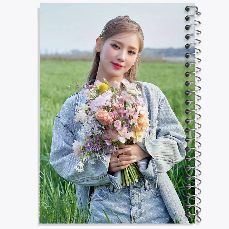 دفتر شطرنجی 50 برگ خندالو طرح میون گروه جی آیدل GIdle کد 19520