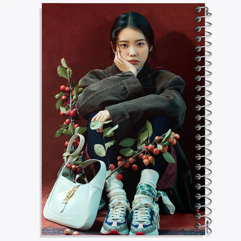 دفتر ژورنال نویسی 50 برگ خندالو مدل نقطه ای طرح آیو IU کد 11620