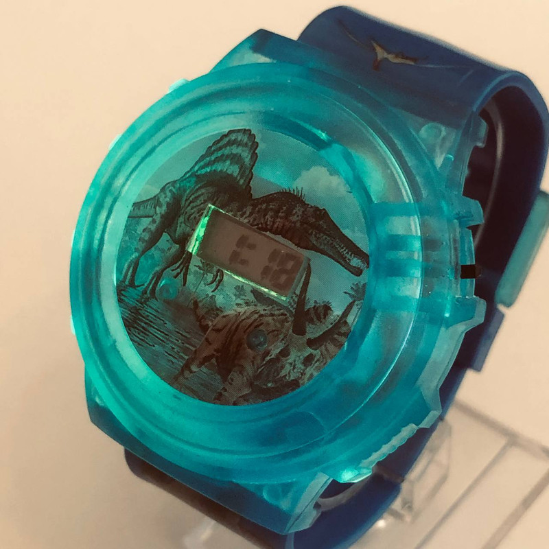 ساعت مچی دیجیتال مدل ژوراسیک پارک کد YKS2022 ساعت مچی دیجیتال مدل ژوراسیک پارک کد YKS2022