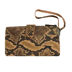 کیف پول چرمی مدل دست دوز کد 7016