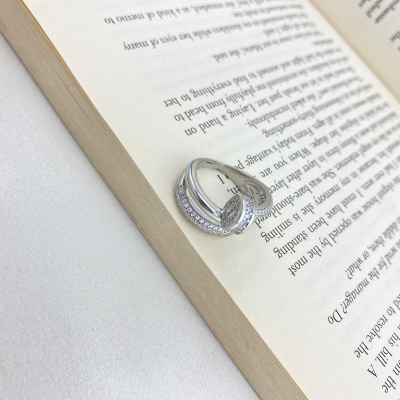 انگشتر زنانه مدل میخ کد R4440