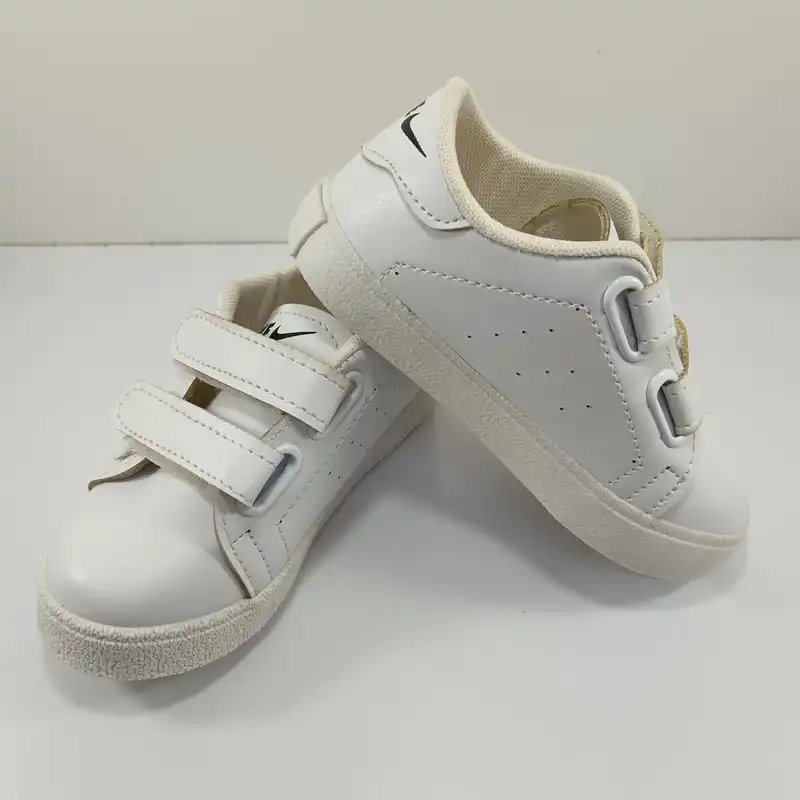 کفش راحتی بچگانه کد 322