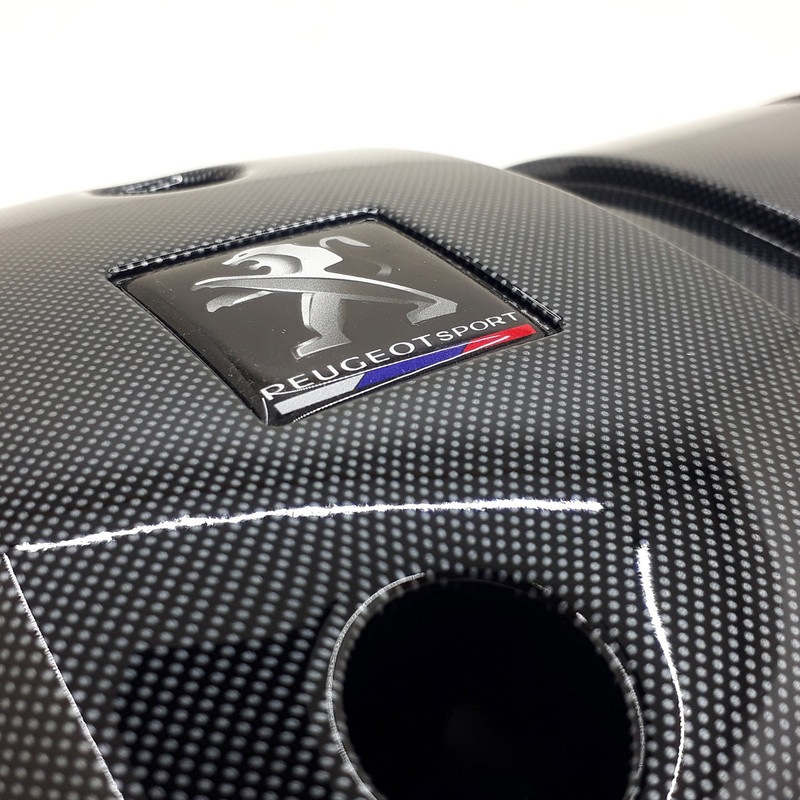 درپوش موتور خودرو جادوکار مدل 2113006 مناسب برای پژو 206