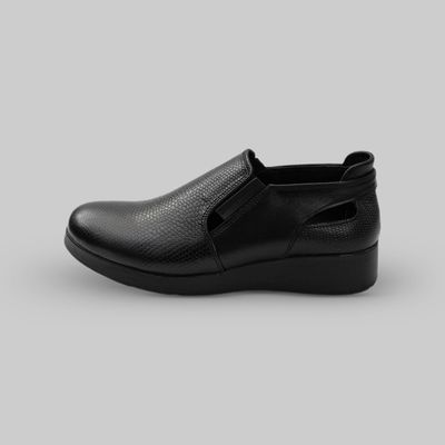 کفش طبی زنانه چرم عطارد مدل چرم طبیعی کد SH368
