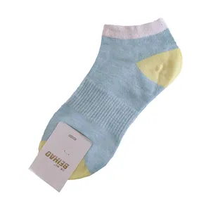 جوراب مدل مچی کش باف رنگ سبز