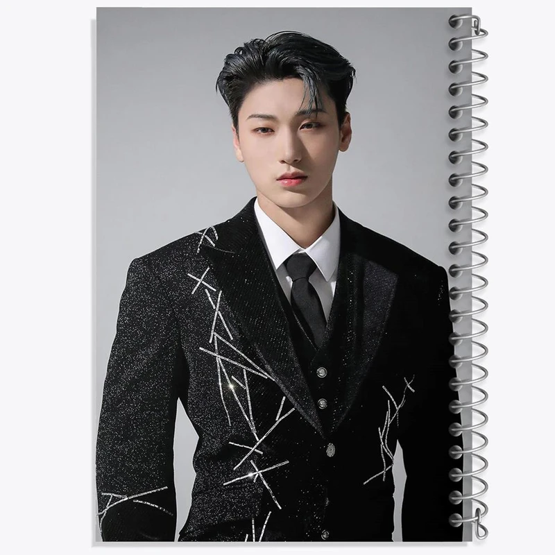 دفتر مشق 50 برگ خندالو مدل سان گروه ایتیز ATEEZ کد 21277