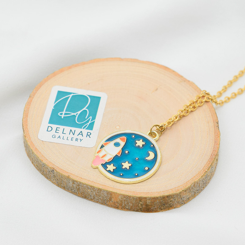 گردنبند دخترانه دلنار گالری مدل شاتل فضایی و نجوم